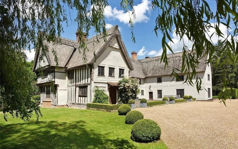 Kit-Harington-reportedly-buys-house-in-Suffolk-UK-Jul-2017 (19) Kit Harington reportedly buys house in Suffolk UK Jul 2017 19