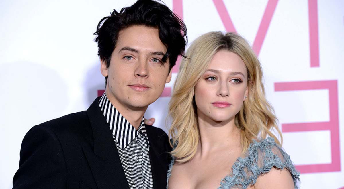 Cole Sprouse e Lili Reinhart