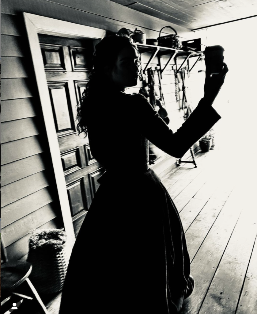Sophie Skelton Outlander