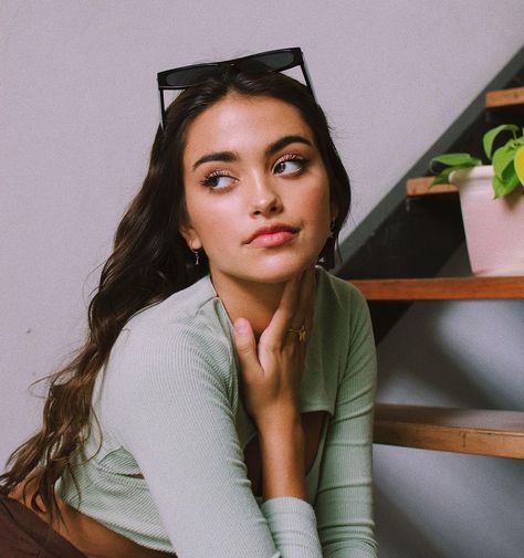 Pretty Little Liars Reboot: maia