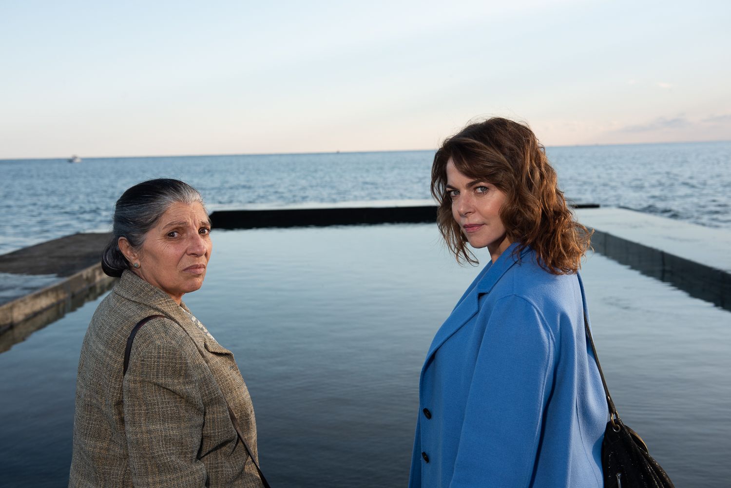 Sulla giostra: Il nuovo film con Claudia Gerini, dal 30 settembre al cinema
