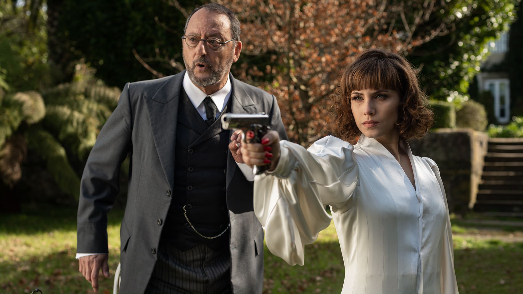 A Private Affair, svelate le prime immagini della serie in arrivo a settembre
