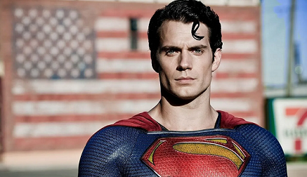 James Gunn annuncia che il nuovo Superman sarà senza Henry Cavill. Cavill risponde