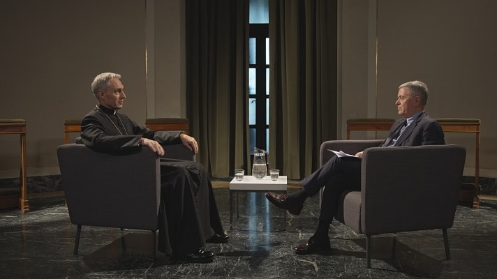 LA SCELTA – Così Ratzinger rinunciò al papato, il 5 gennaio su Rai 3