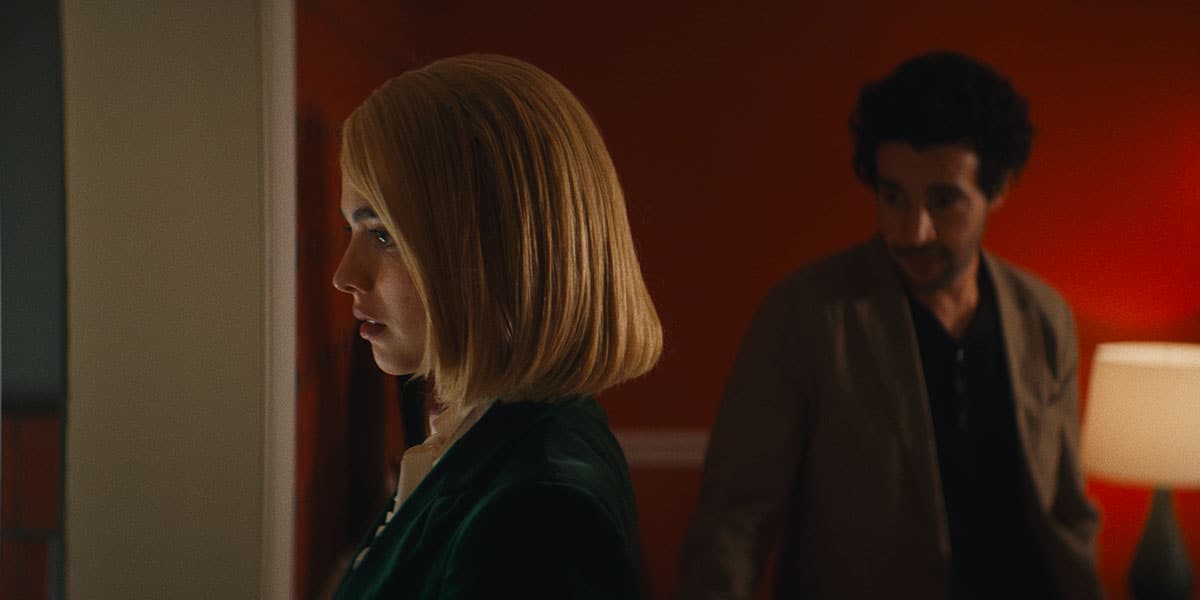Sanctuary - Lui fa il gioco. Lei fa le regole, dal 25 maggio al cinema