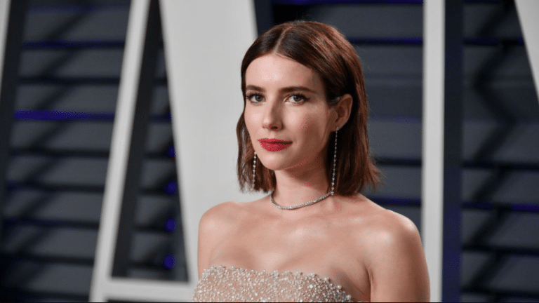Emma Roberts sarà la protagonista del film commedia Hot Mess