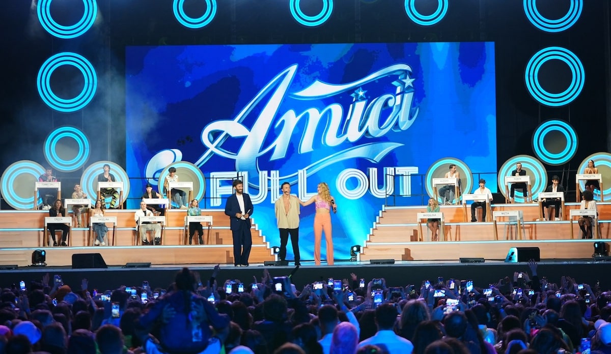 Amici - Full Out