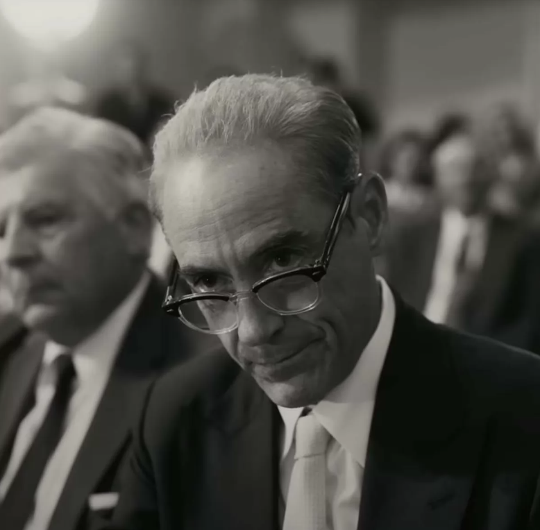 Oppenheimer: Recensione del capolavoro di Christopher Nolan