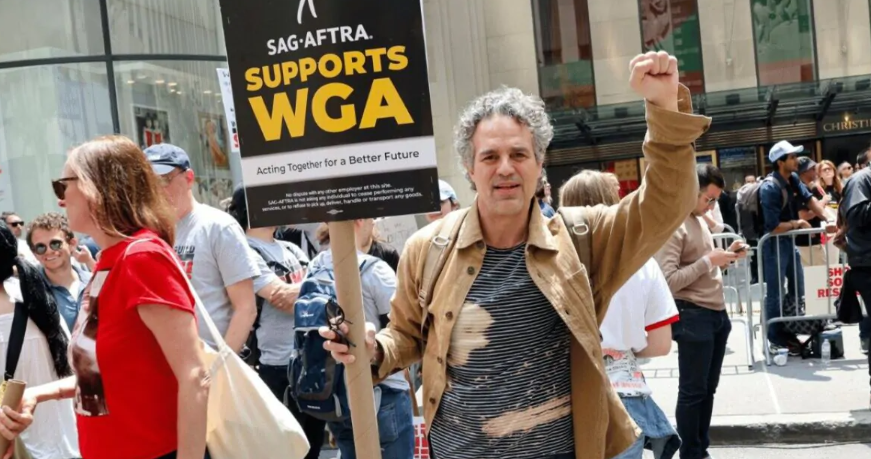 Sciopero SAG-AFTRA: La risposta degli attori alle regole "Assurde" per Halloween 2023