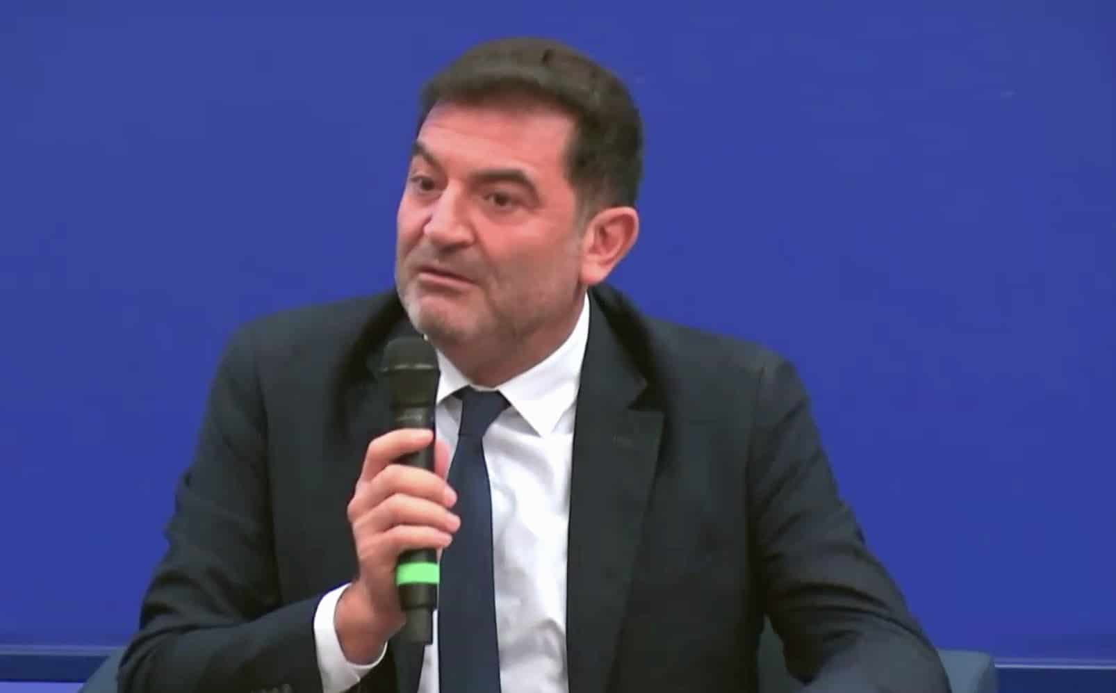 Max Giusti in conferenza stampa: "Ho avuto un gravissimo problema di salute"