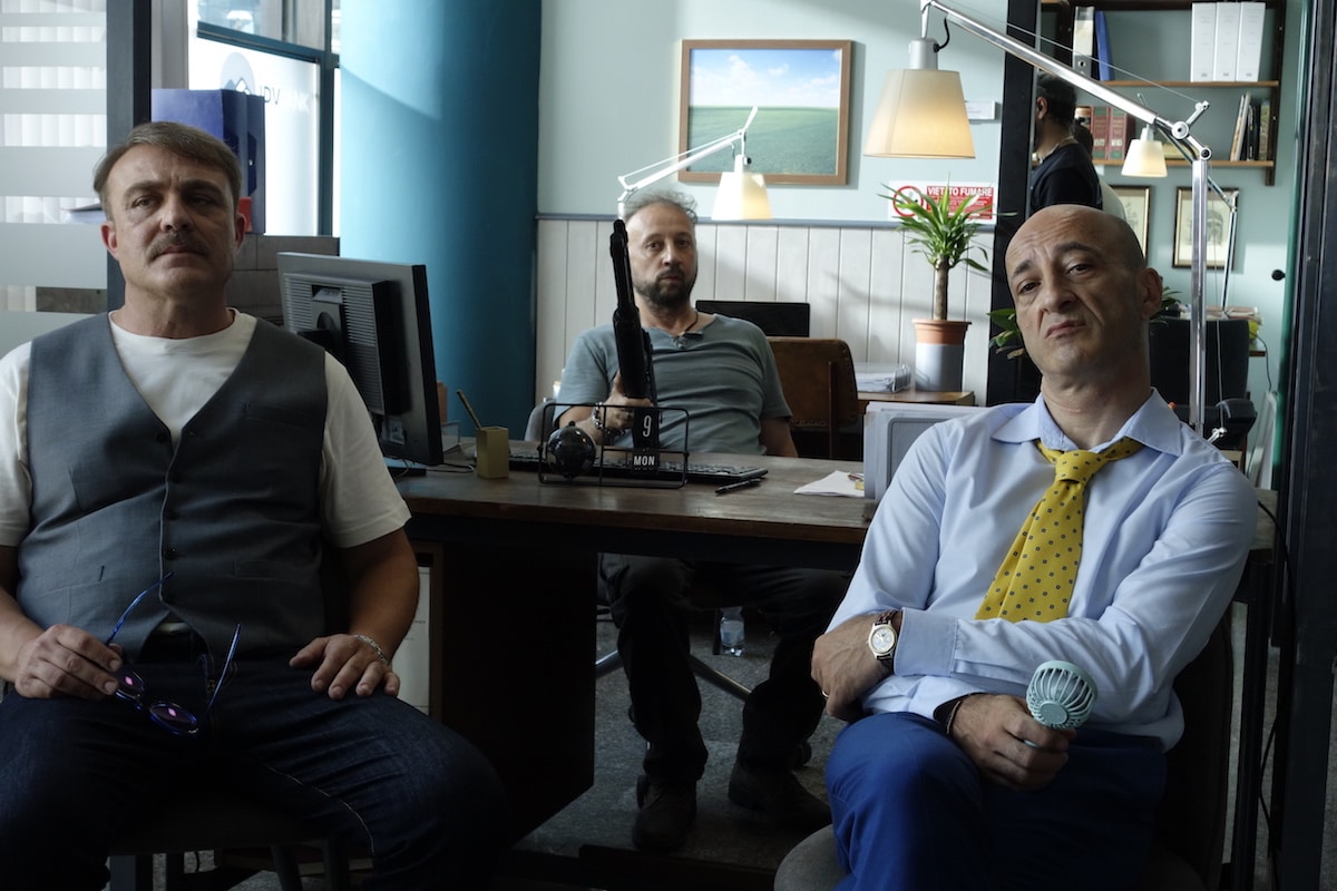 Bang Bank – L'occasione fa l'uomo morto