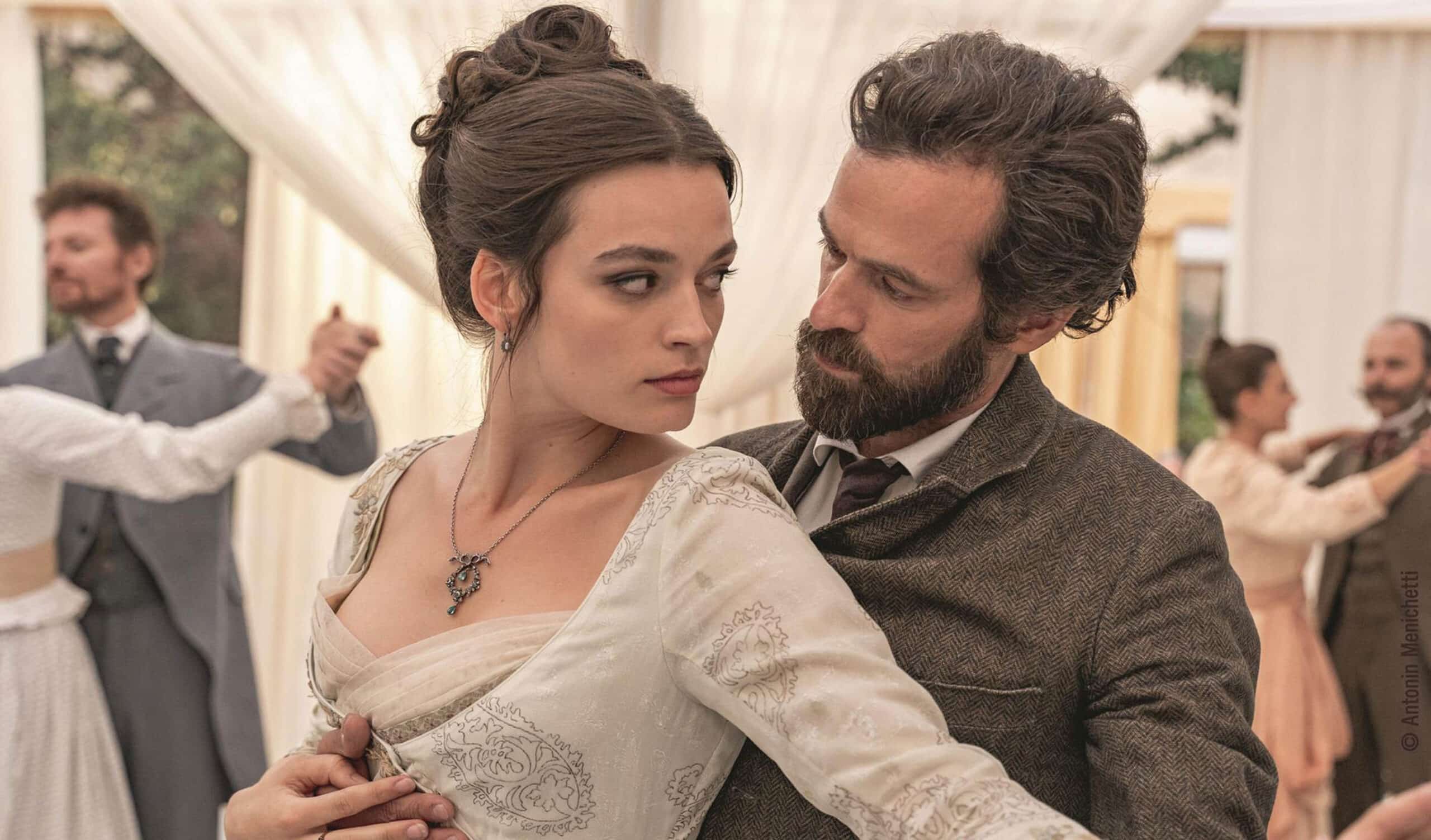 Eiffel: Domani 27 Dicembre su Cielo il film dedicato all'ingegnere visionario