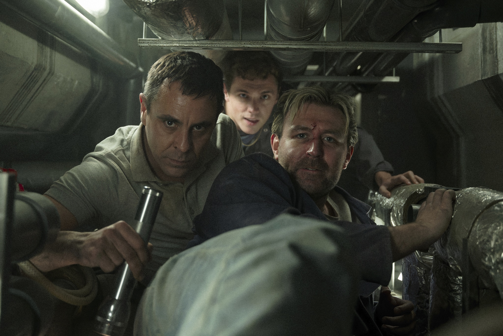Sexy Beast - La Serie: Ecco il trailer della serie con James McArdle e Stephen Moyer, dal 25 gennaio su Paramount+