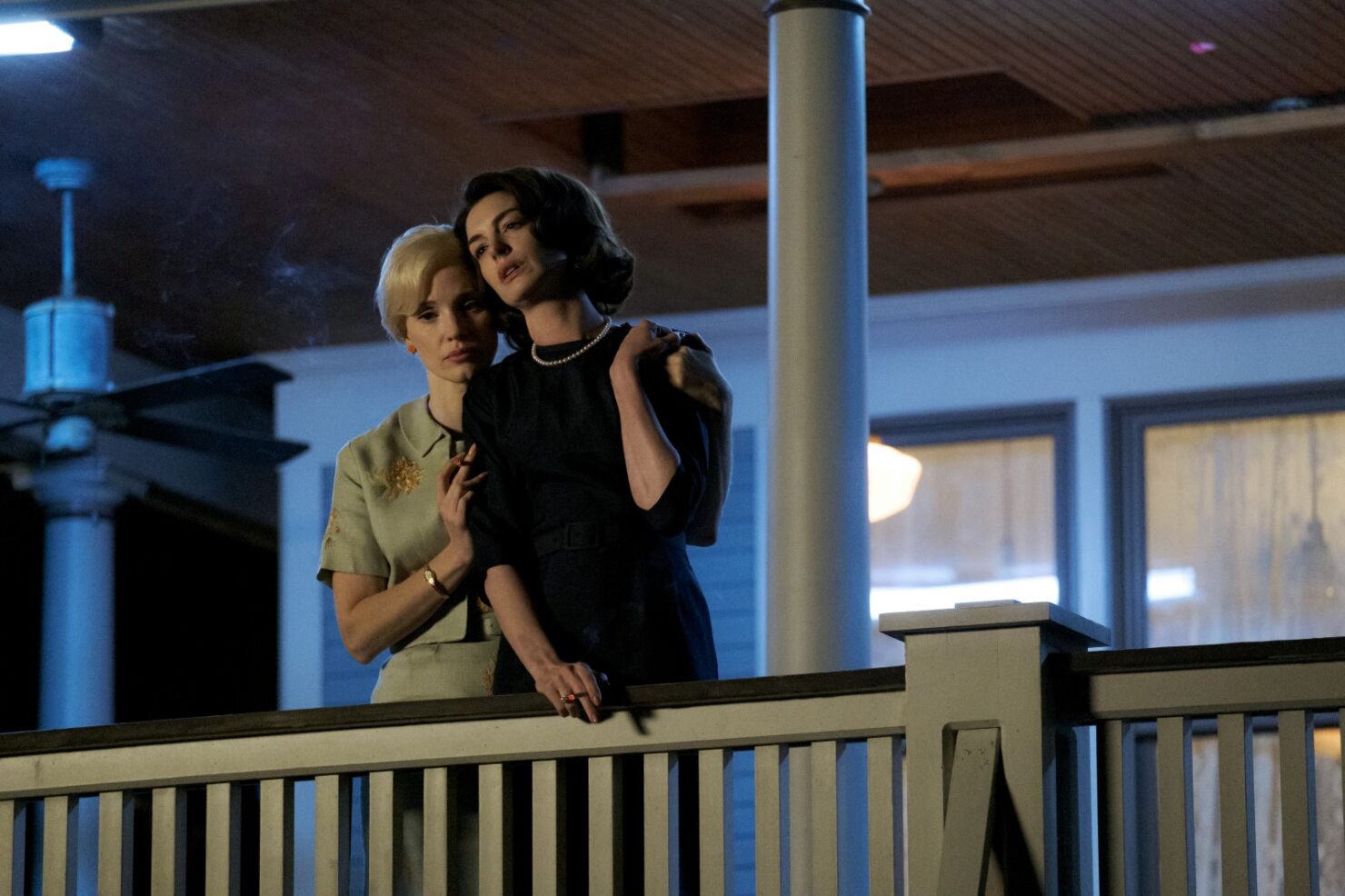 Mothers' Instinct: Il film con Jessica Chastain e Anne Hathaway al cinema dal 9 maggio | TRAILER