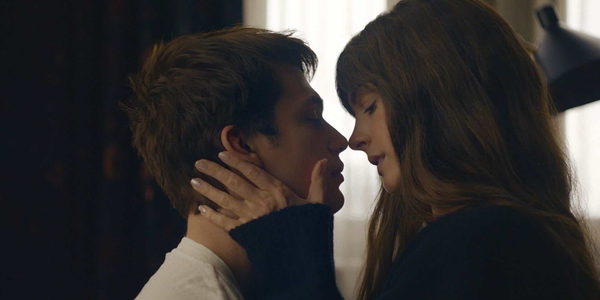 The Idea of You: Recensione della nuova RomCom Prime Video con Anne Hathaway e Nicholas Galitzine