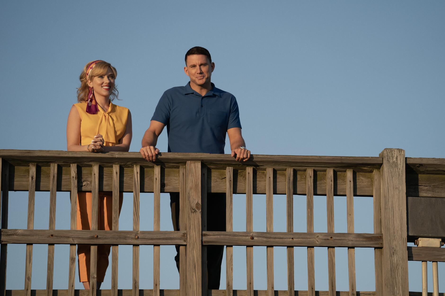 Fly Me to the Moon - Le due facce della Luna, Recensione della commedia con Scarlett Johansson e Channing Tatum