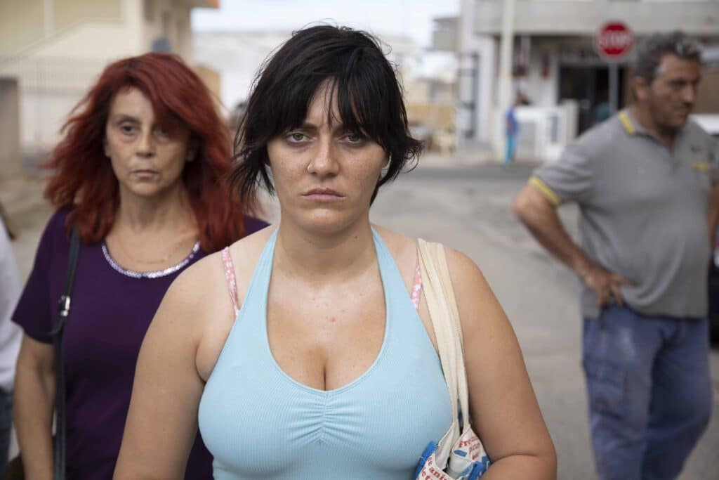 Qui non è Hollywood: Recensione della serie basata sul delitto di Avetrana, uno dei più noti casi di cronaca nera italiana
