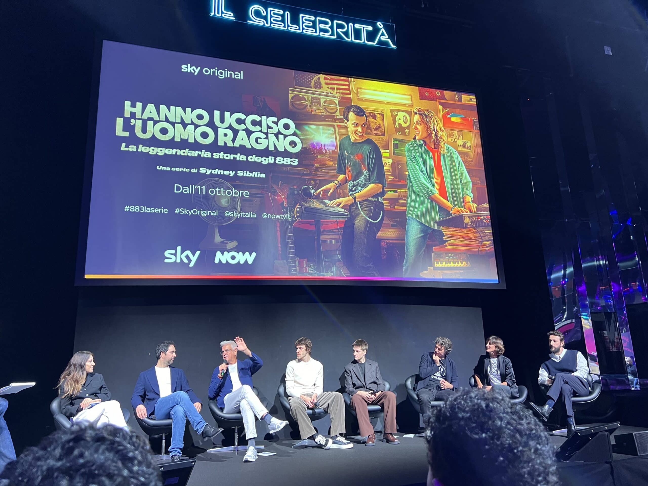 Hanno Ucciso l’Uomo Ragno – La leggendaria storia degli 883