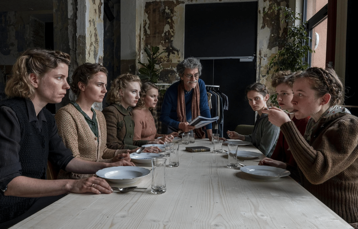 Le Assaggiatrici: Al cinema dal 27 Marzo, il film di Silvio Soldini sulle assaggiatrici di Hitler