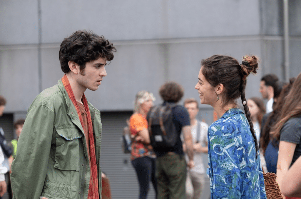 "L'amore, in teoria": Nicolas Maupas tra cuore e filosofia nel film che racconta la Gen Z
