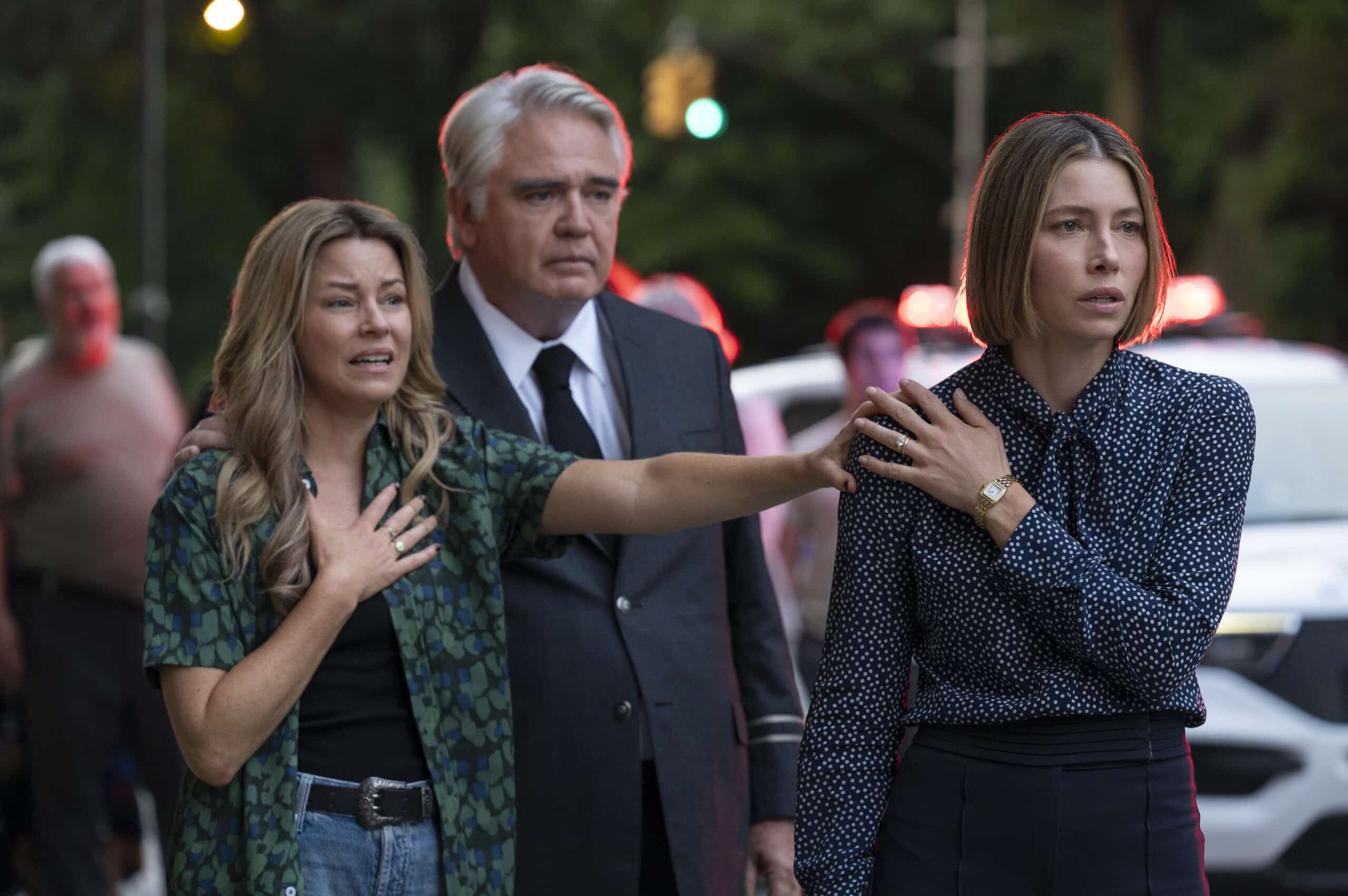 Sorelle Sbagliate: La miniserie con Jessica Biel ed Elizabeth Banks, da oggi 29 maggio su Prime Video