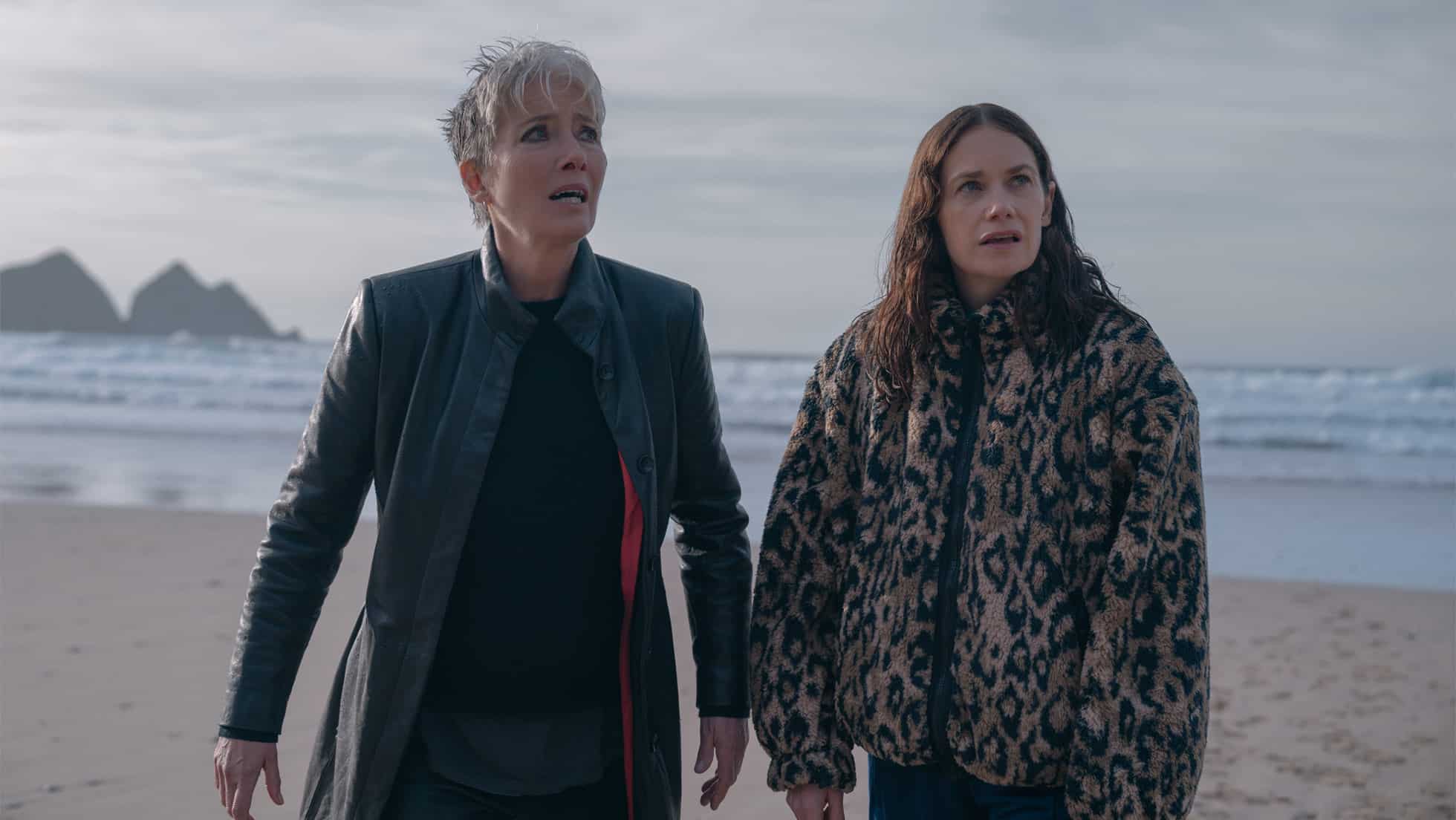 Down Cemetery Road: Apple TV+ svela le prime immagini e data d'uscita della serie con Emma Thompson e Ruth Wilson