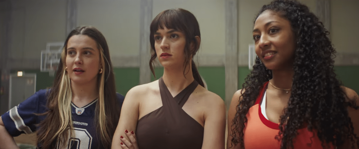 Dimmelo Sottovoce: A Dicembre su Prime Video il film tratto dal romanzo di Mercedes Ron | TEASER