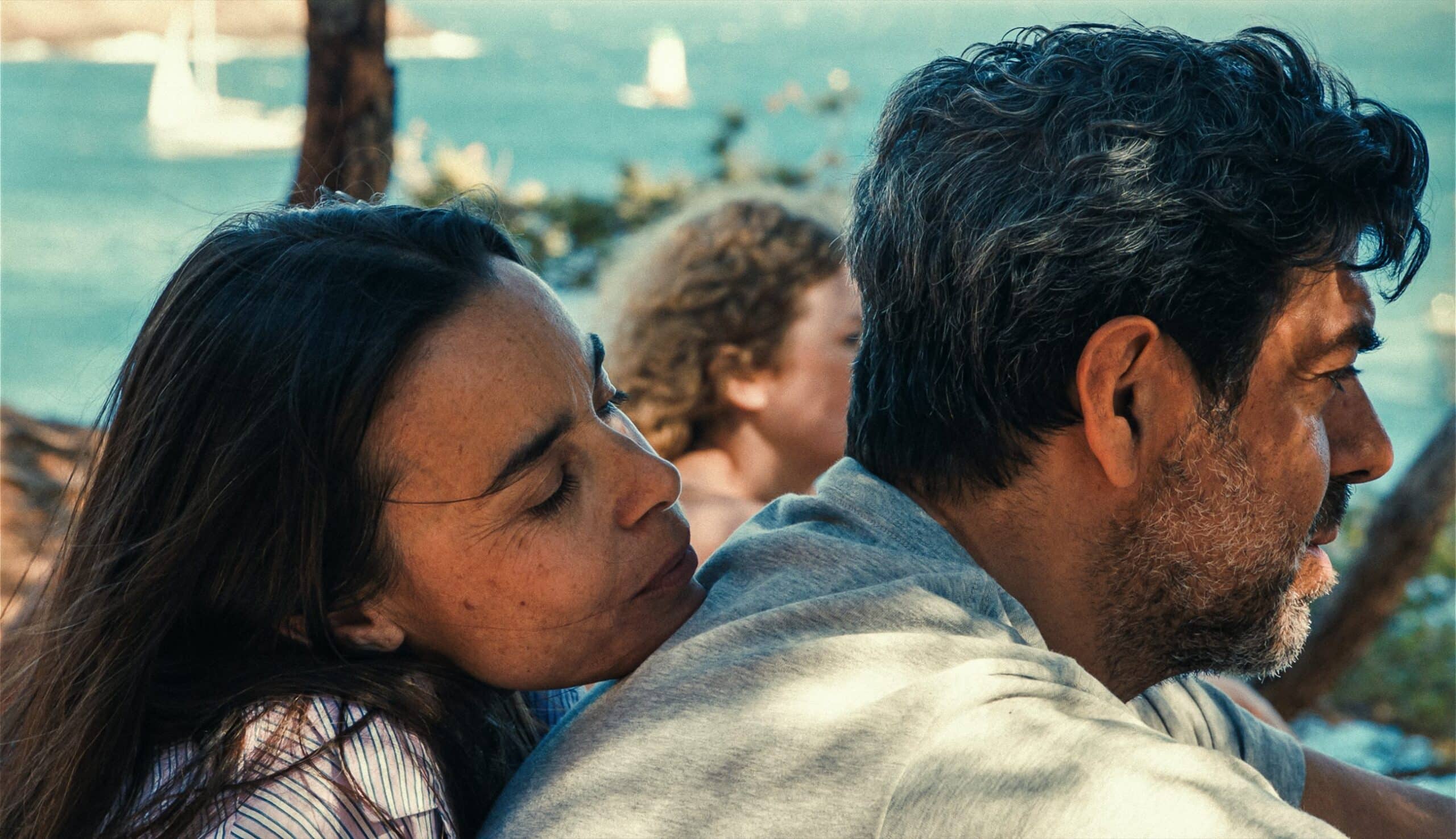 Enzo: Una ribellione silenziosa nel cuore della borghesia francese - La Recensione