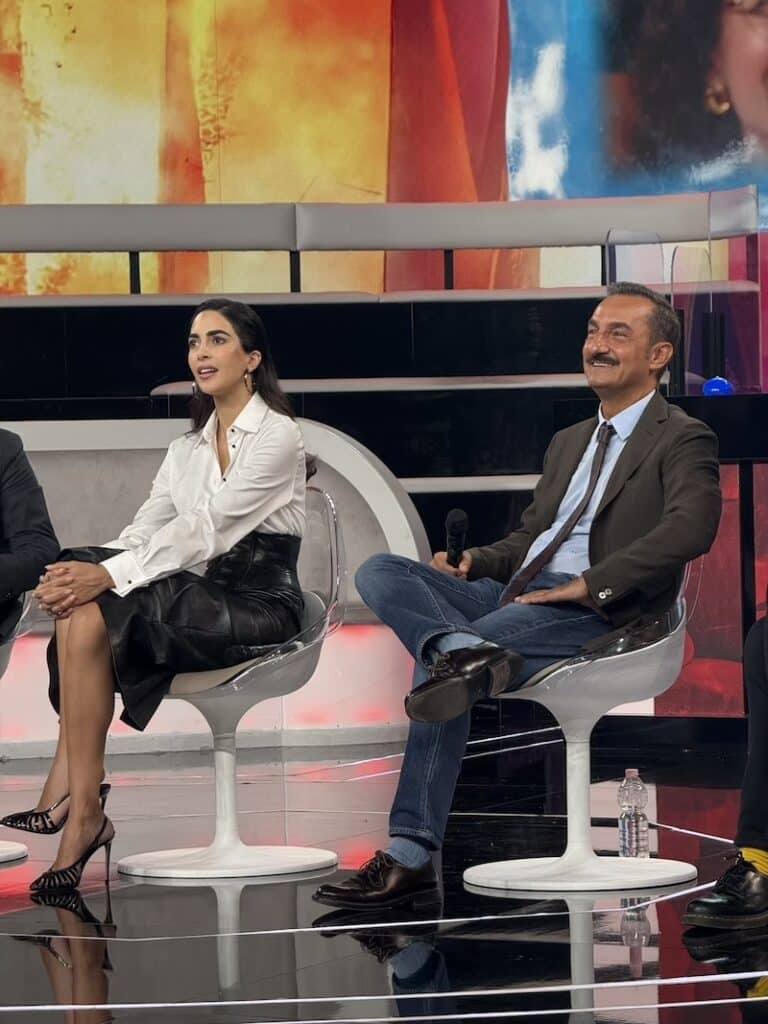 Nicola Savino e Rocío Muñoz Morales alla conferenza stampa di Freeze