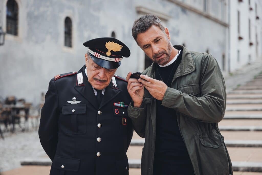 Raoul Bova e Nino Frassica in Don Matteo 15 Ph Virginia Bettoja