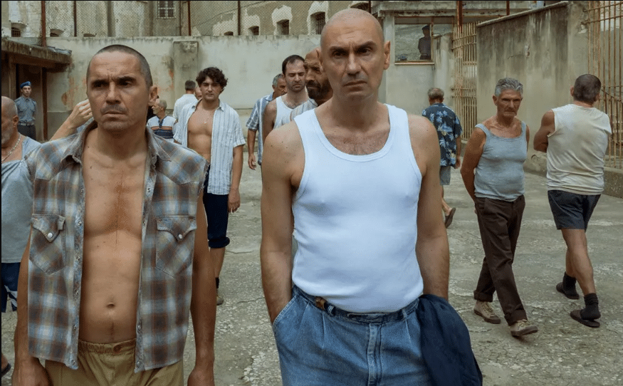 Portobello: Recensione della serie che racconta una delle vicende più controverse della televisione italiana