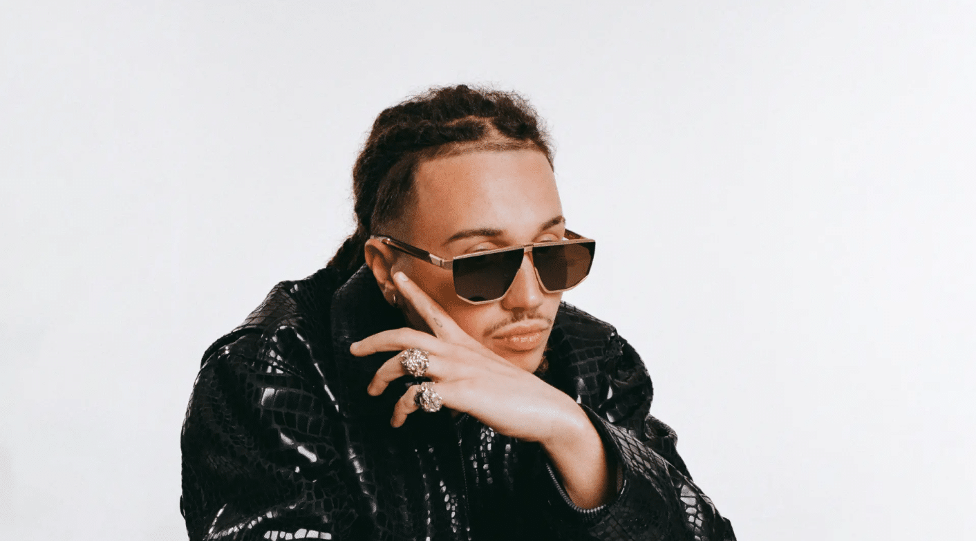 Sayf, dopo il podio a Sanremo aggiunge tre nuove date per il Santissimo Tour, Milano è sold out!
