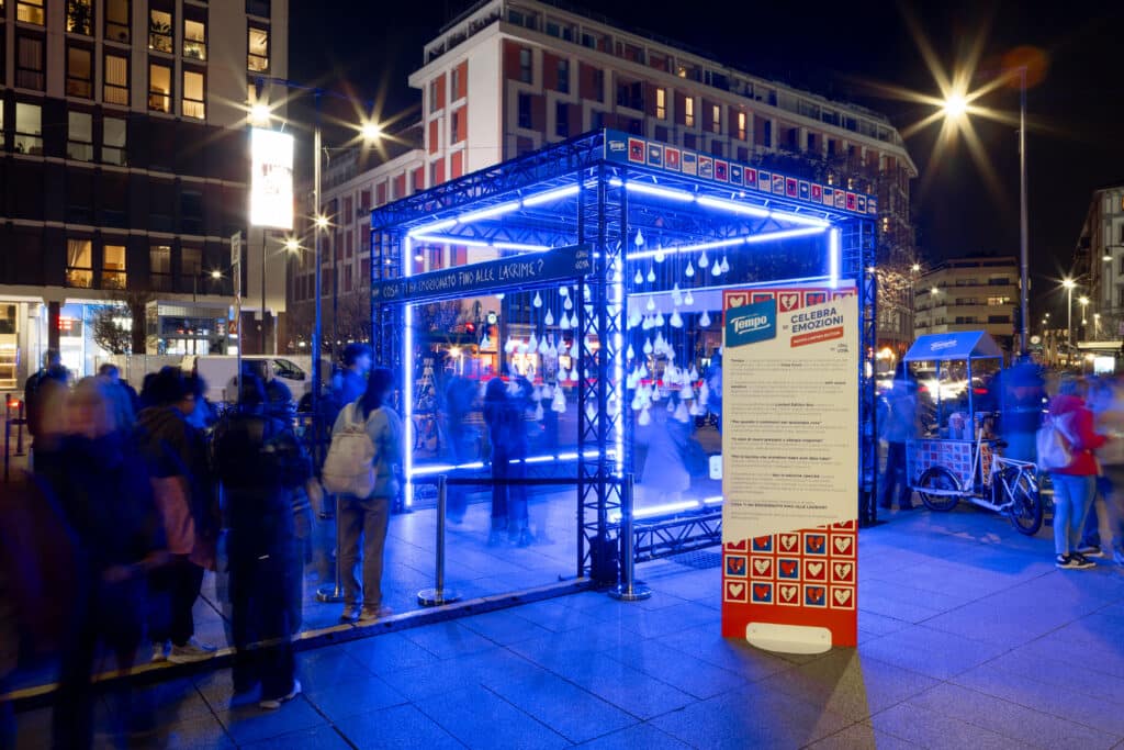 Tempo x Greg Goya A Milano Largo la Foppa diventa una box delle emozioni