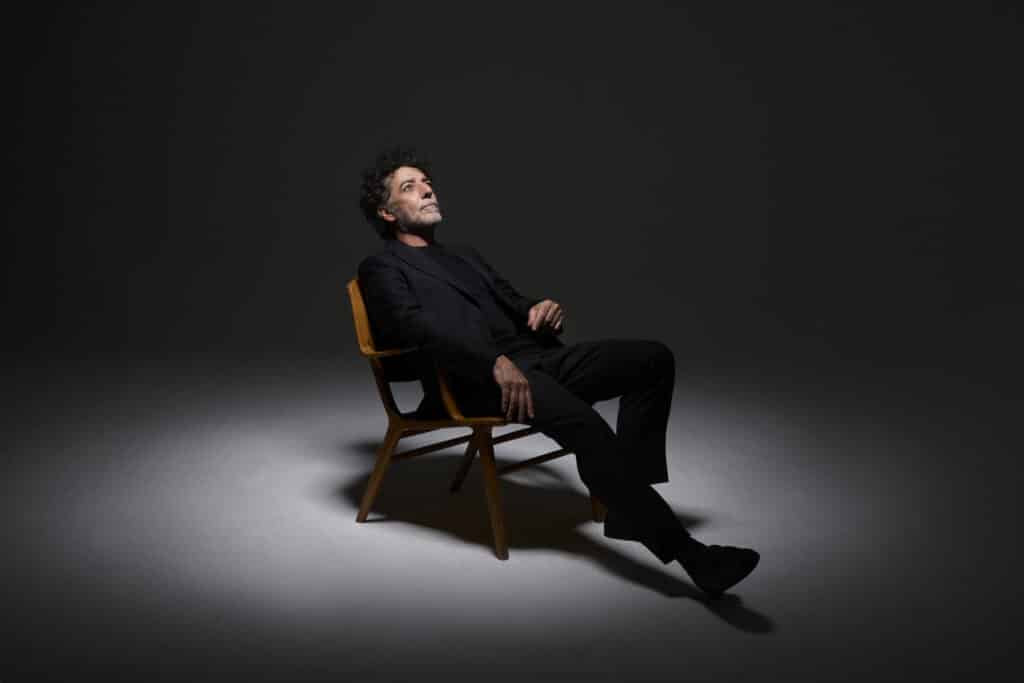 Max Gazzè: “L’ornamento delle cose secondarie”, il nuovo album tra prog e sperimentazione