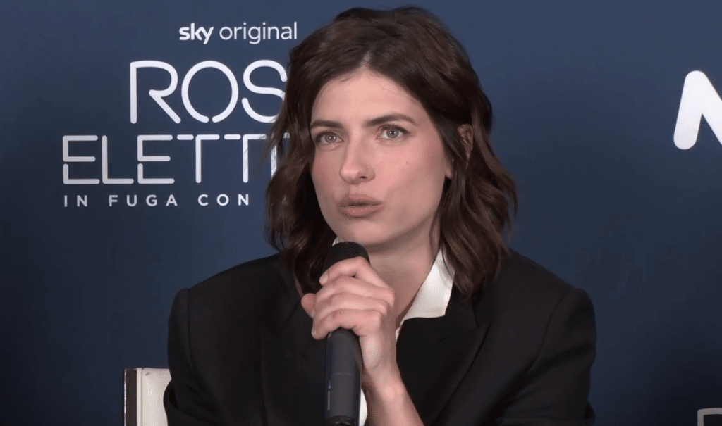 Rosa Elettrica, Maria Chiara Giannetta “Questa serie parla delle insicurezze della nostra generazione”