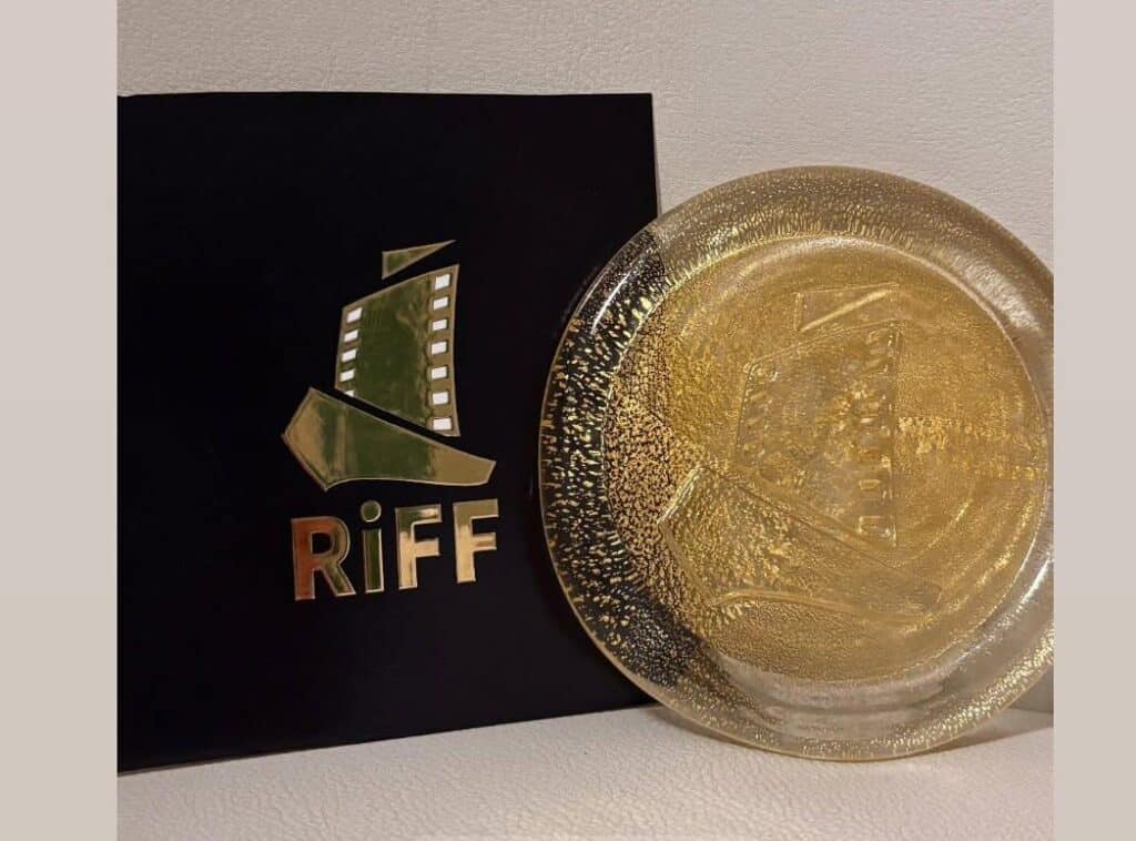 Il River Film Festival ha registrato il record di presenze, il debutto della sezione AI e l’emozione del grande schermo sulla Scalinata del Portello.