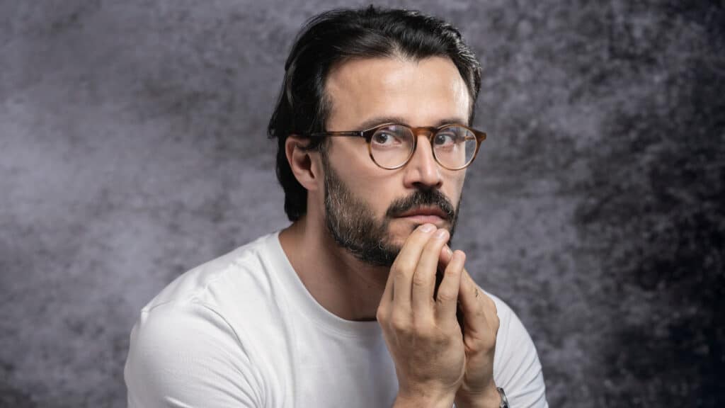 Intervista esclusiva al pluripremiato regista Samuele Rossi, recentemente candidato ai David di Donatello per "Prima della Fine"