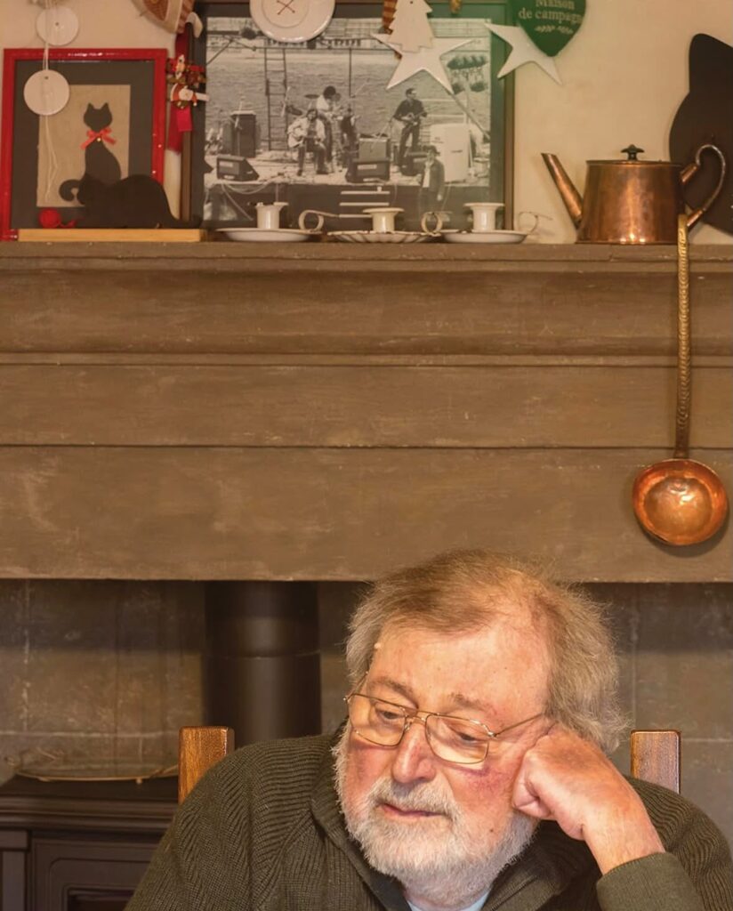 Francesco Guccini: Il mondo della musica ricorda il Cantautore e scrittore italiano