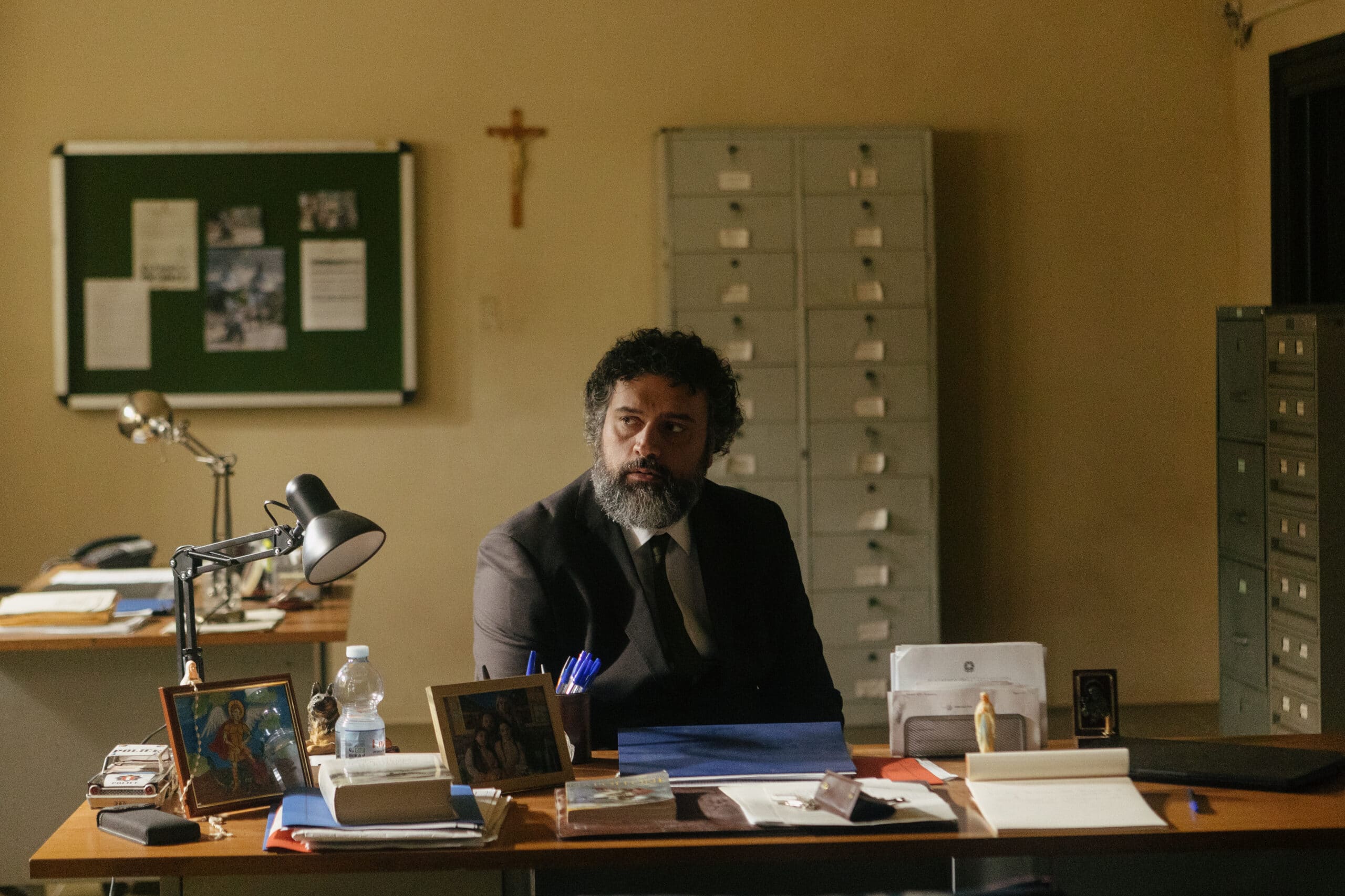 Serpenti: Il nuovo film di Roberto De Paolis Maino con Alessandro Borghi e Valeria Golino, sarà presentato a Venezia 83 | TRAILER