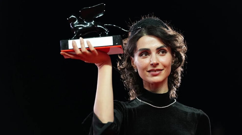 Falling House, il nuovo film di Mohsen Gharei